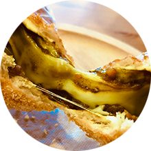 チーズカレーパン